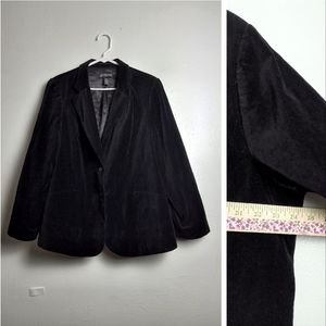 Lane Bryant Black Blazer with Notched Lapel and Textured Fabric 22 Career Office